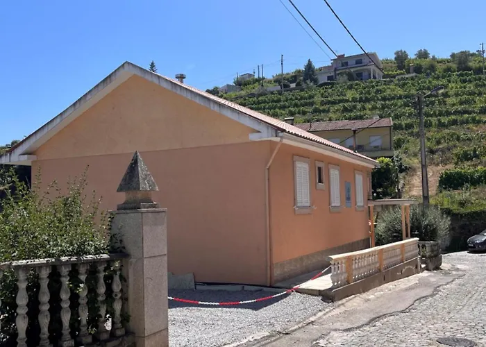 Casa De Sergude